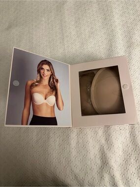 Fashion Forms Strapless Adhesive Bra - Beige